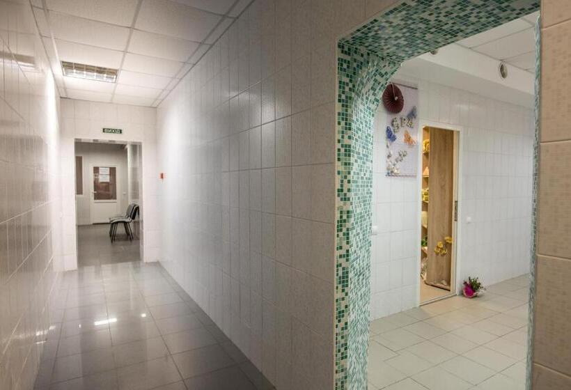 فندق Zelenyy Bir