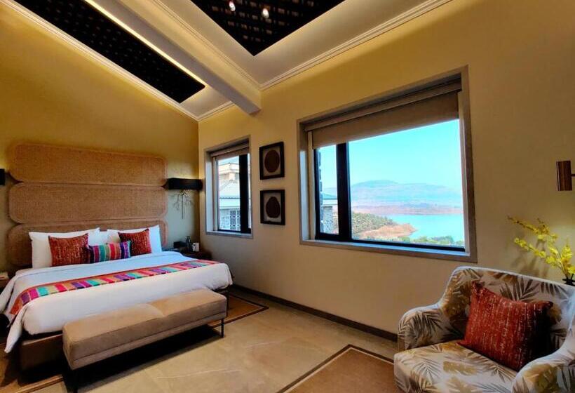 Resort Fazlani Natures Nest The Wellness Retreat