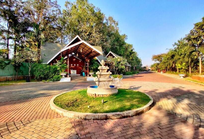 Resort Fazlani Natures Nest The Wellness Retreat