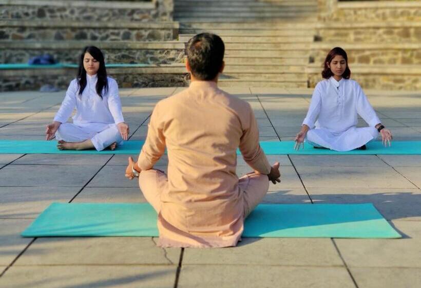 Resort Fazlani Natures Nest The Wellness Retreat