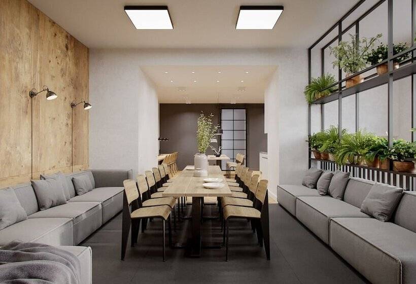 هتل کپسول Area24|7 Europaplatz