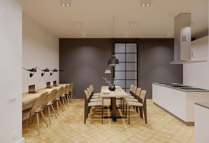 هتل کپسول Area24|7 Europaplatz