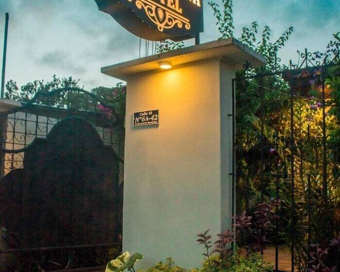 בית מלון כפרי Madreselva