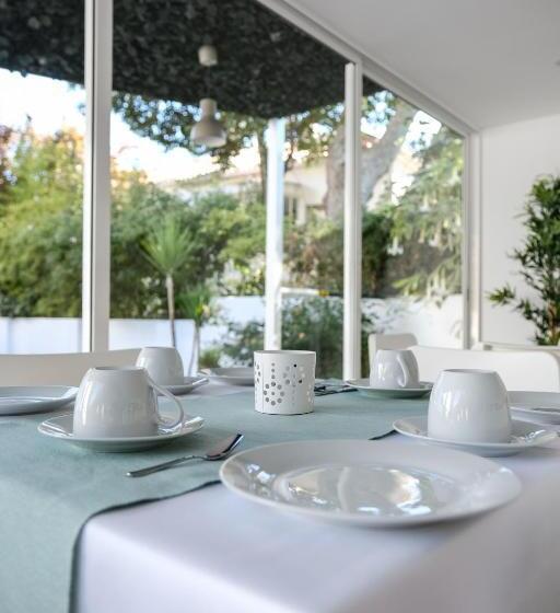 Pensiune 4u Lisbon Airport Suites