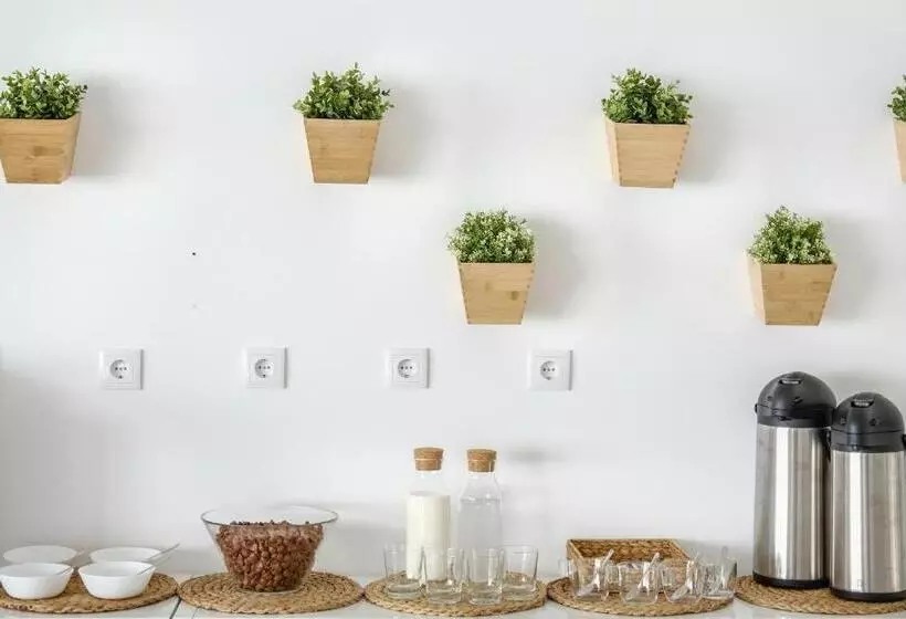 Majatalo 4u Lisbon Airport Suites