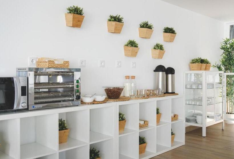 Pensiune 4u Lisbon Airport Suites