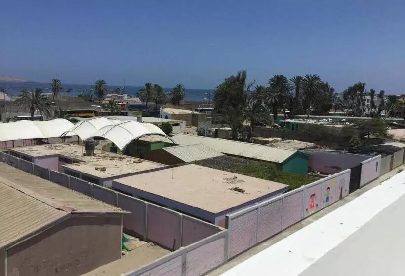 ペンション Antares Paracas