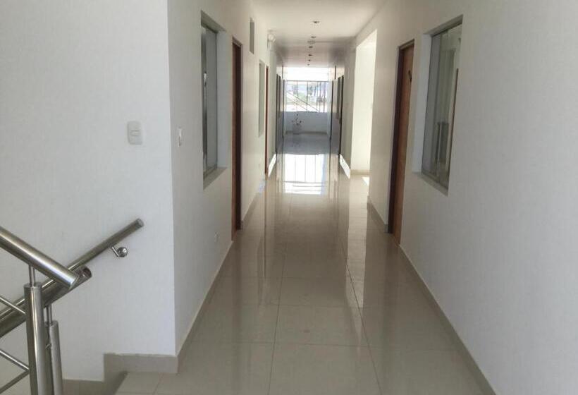 Pension Antares Paracas