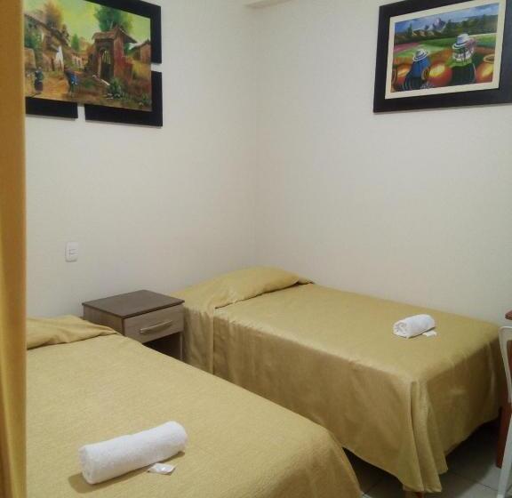 Pension Antares Paracas