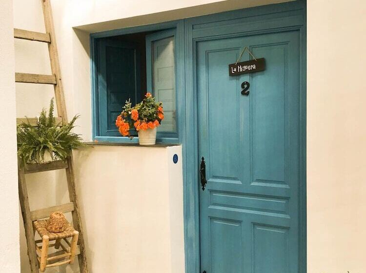 بنسيون Cantagua Hostel