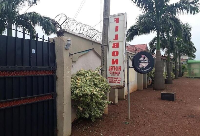 Filbon Hotel & Gardens