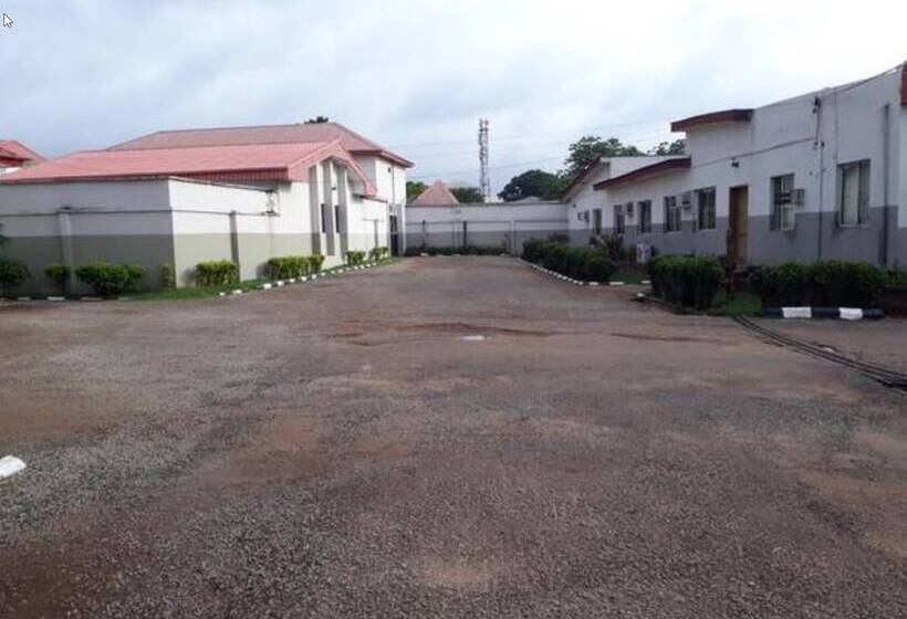 Filbon Hotel & Gardens