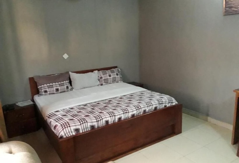 Filbon Hotel & Gardens