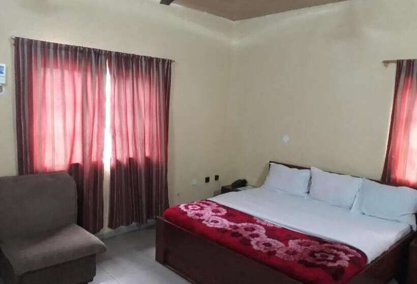 Filbon Hotel & Gardens