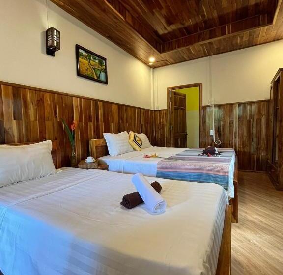 تختخواب و صبحانه Phu Quoc Pomelo Garden