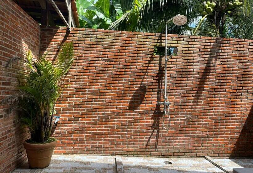 تختخواب و صبحانه Phu Quoc Pomelo Garden