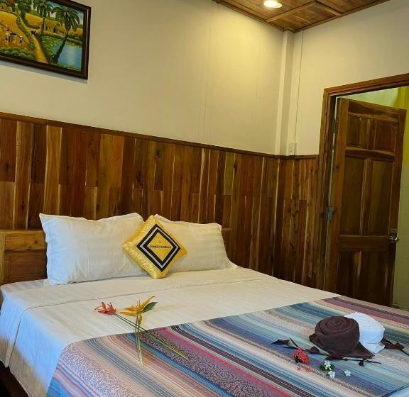 تختخواب و صبحانه Phu Quoc Pomelo Garden