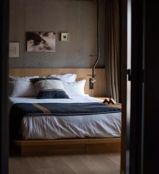 Hotelli Hôtel Restaurant Le Monêtier