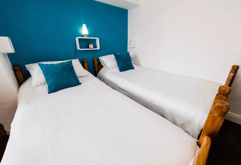 تختخواب و صبحانه Kenways Guest House