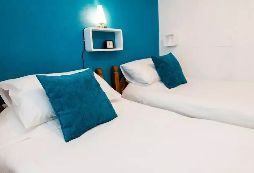 تختخواب و صبحانه Kenways Guest House