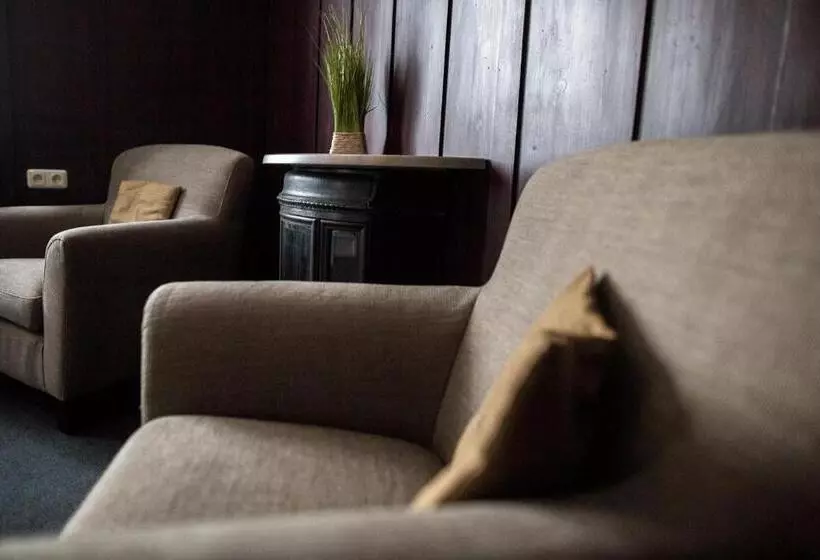 Aamiaismajoitus (B&B) Parkhotel Ebersdorf