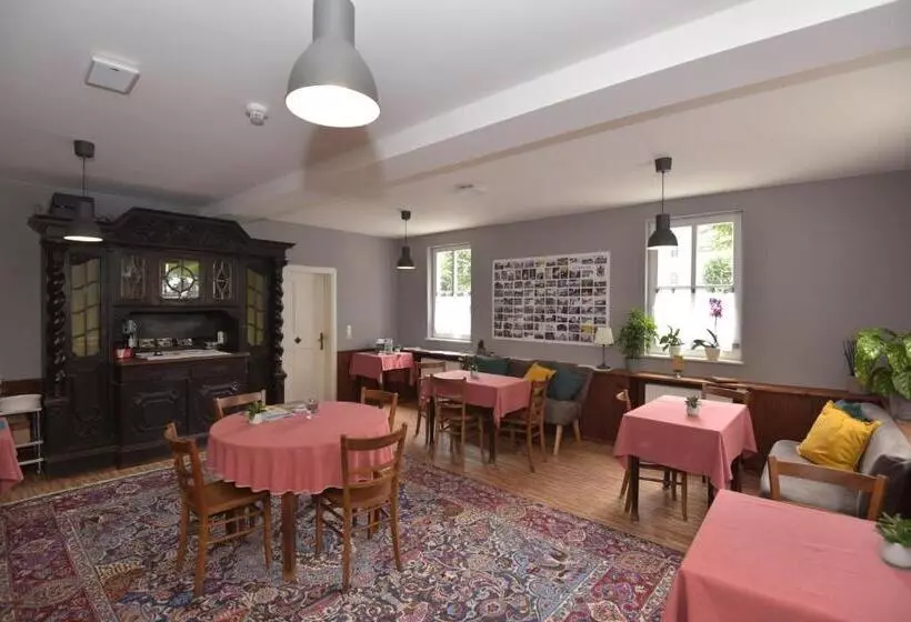 Aamiaismajoitus (B&B) Parkhotel Ebersdorf