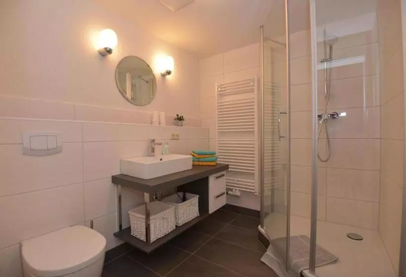 Aamiaismajoitus (B&B) Parkhotel Ebersdorf