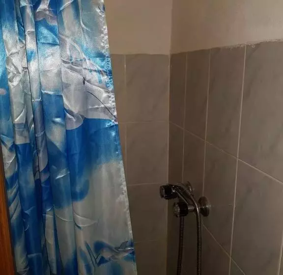 تختخواب و صبحانه Pensão Alcinda Bettencourt 100 Meters To The Beachfront