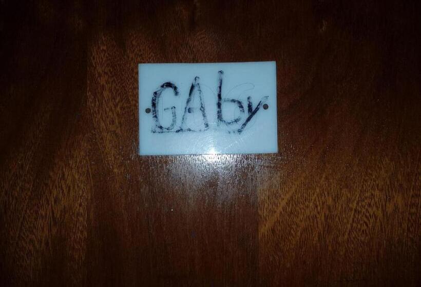 تختخواب و صبحانه Pensão Alcinda Bettencourt 100 Meters To The Beachfront