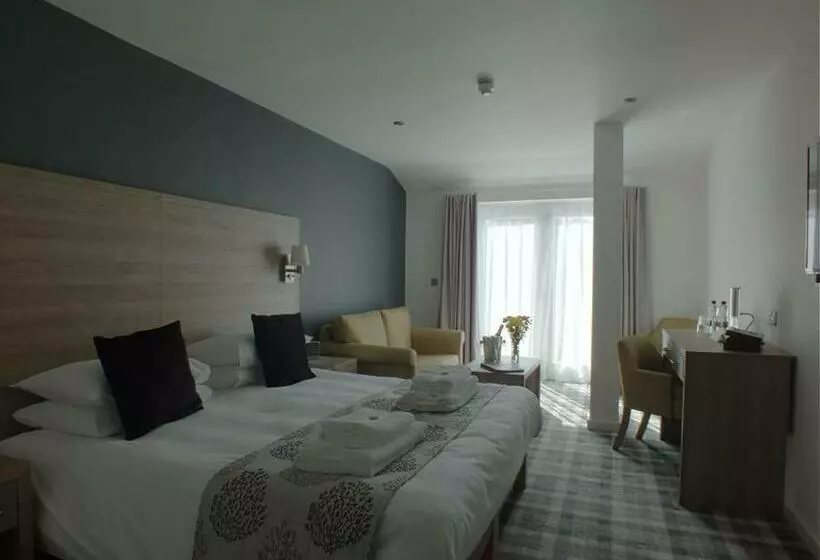 Hotelli The Piebald Inn