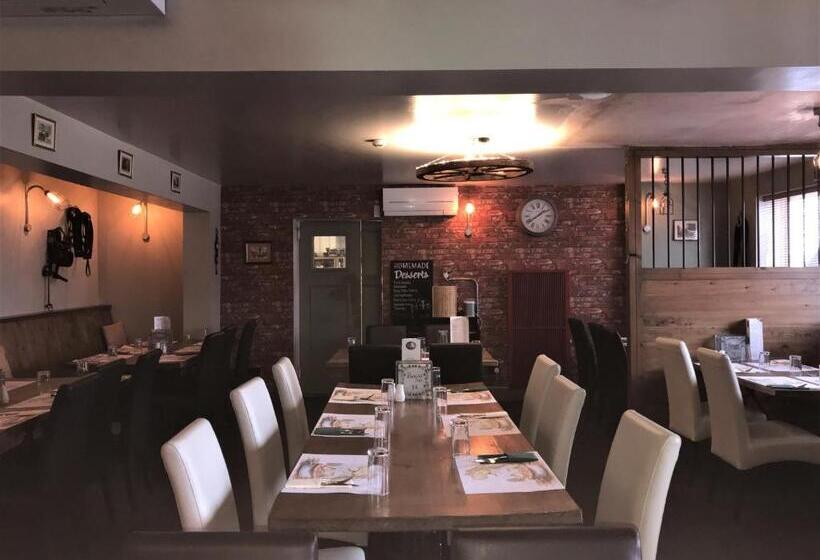 فندق The Piebald Inn