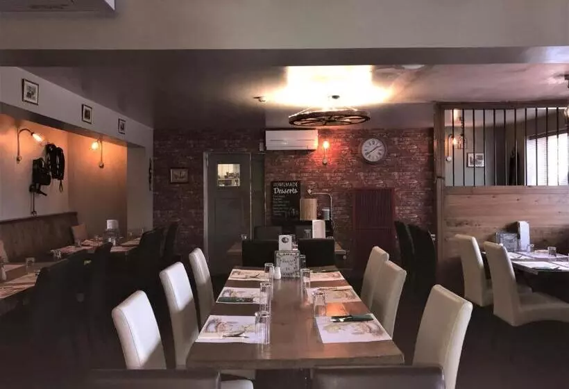 Hotelli The Piebald Inn