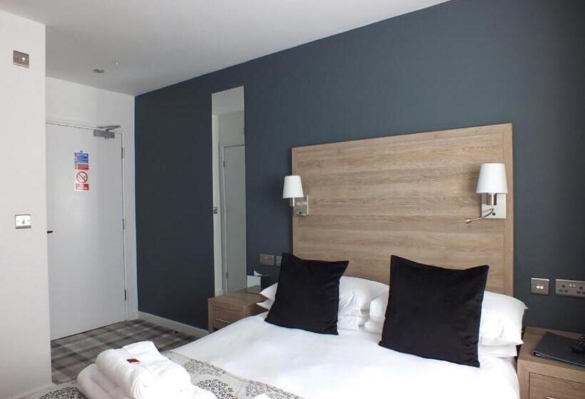 فندق The Piebald Inn