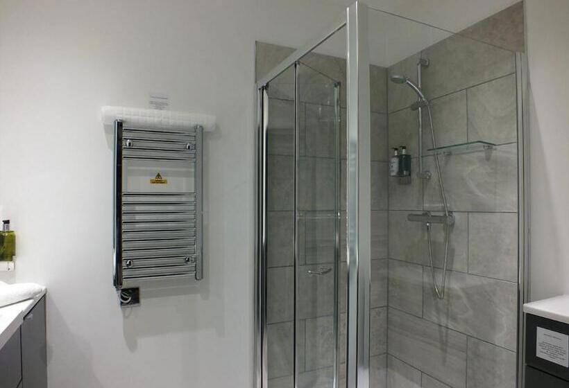 فندق The Piebald Inn