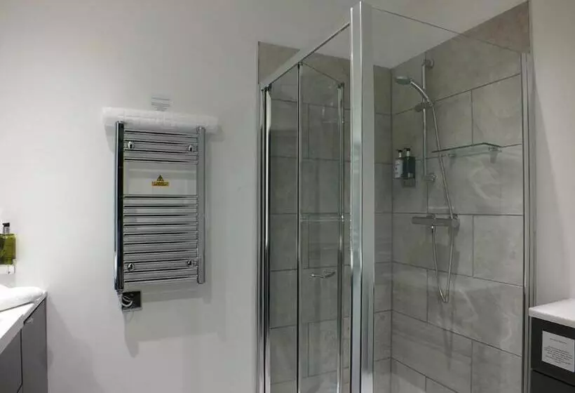 Hotelli The Piebald Inn