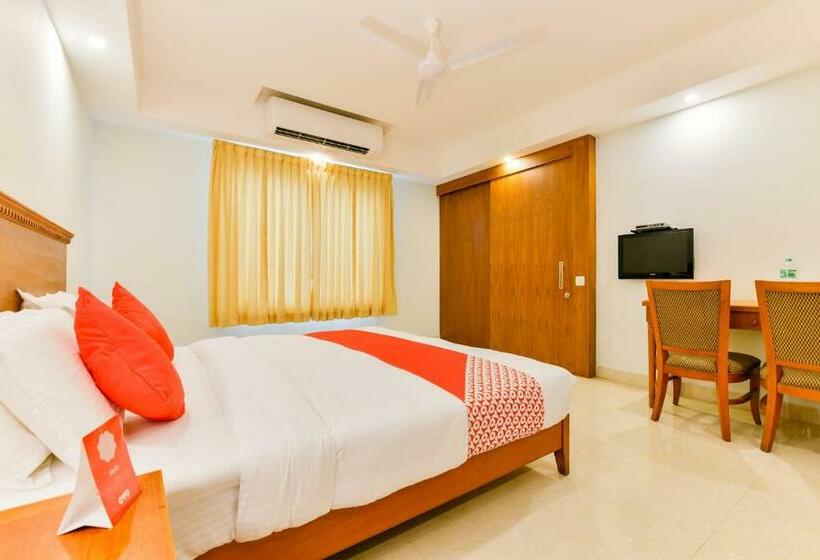 فندق Capital O Vembanad Tourist Home