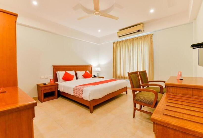 فندق Capital O Vembanad Tourist Home