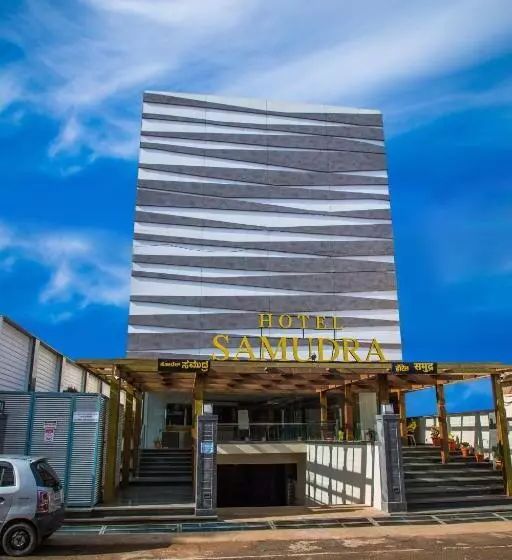 Hotel Samudra