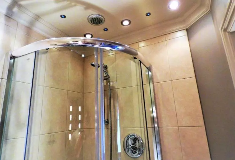 Majatalo Whitehaven Guest House