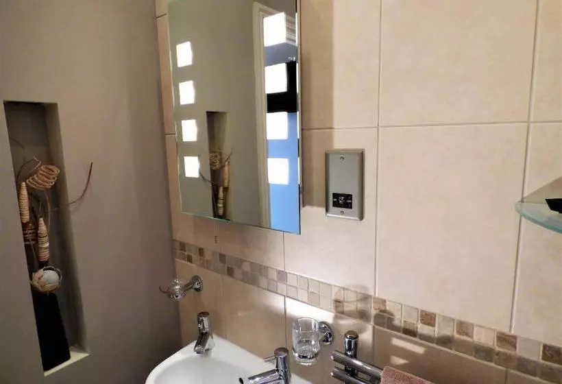 Majatalo Whitehaven Guest House