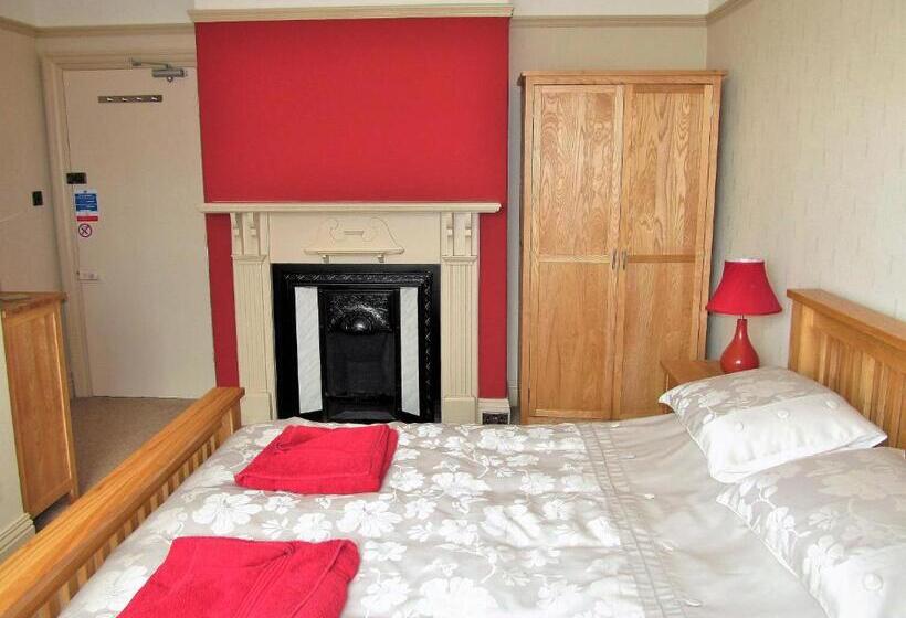 پانسیون Whitehaven Guest House