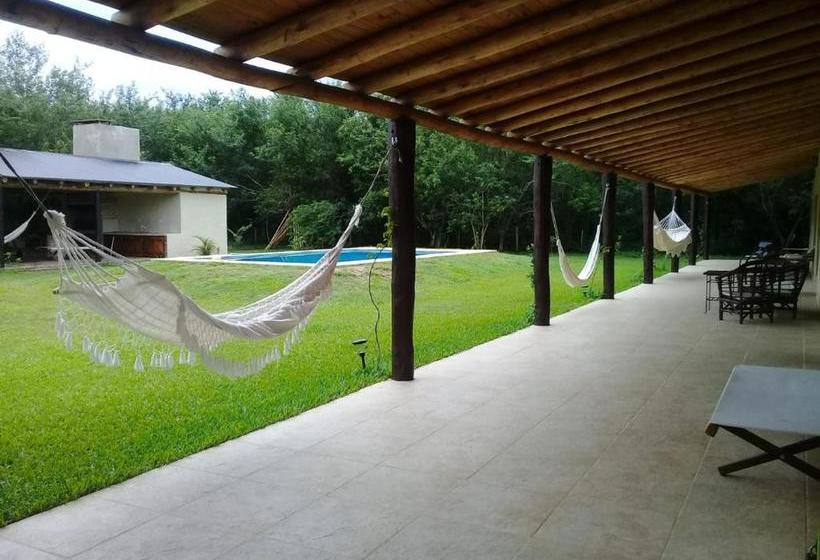 הוסטל Arandu Ecolodge