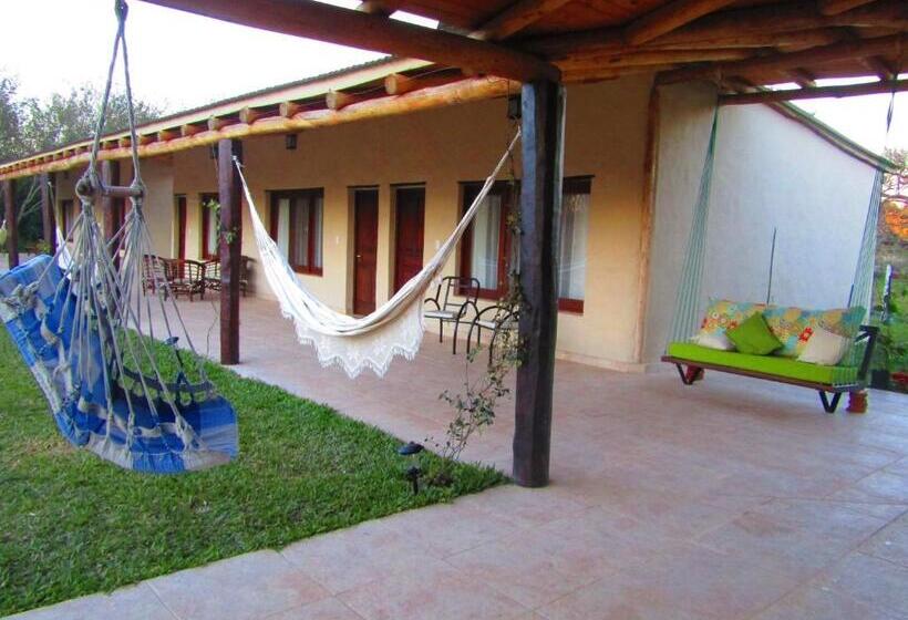 הוסטל Arandu Ecolodge