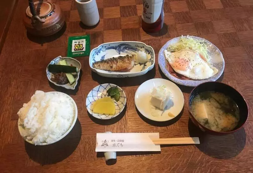 Retkeilymaja Onsen Yado Mizuguchi