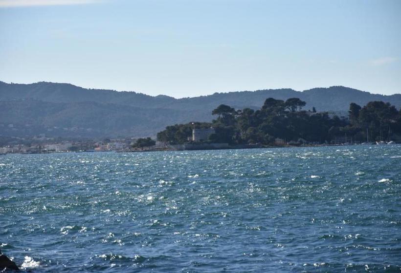 تختخواب و صبحانه Le Saint Louis Plage