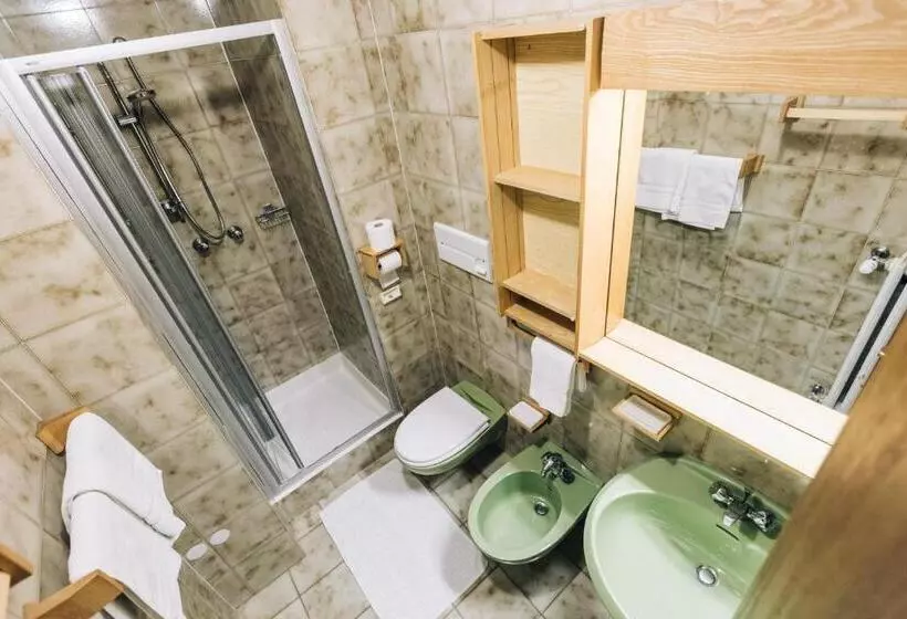 ホテル Schönwies