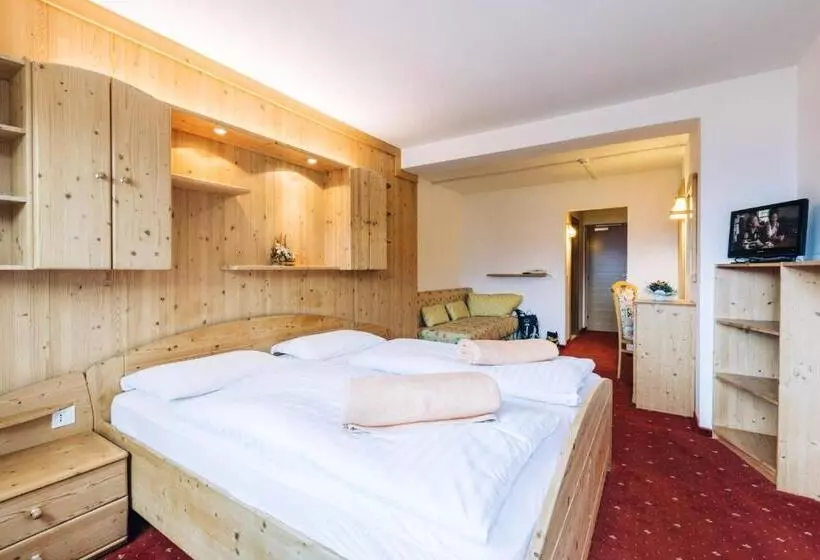 ホテル Schönwies