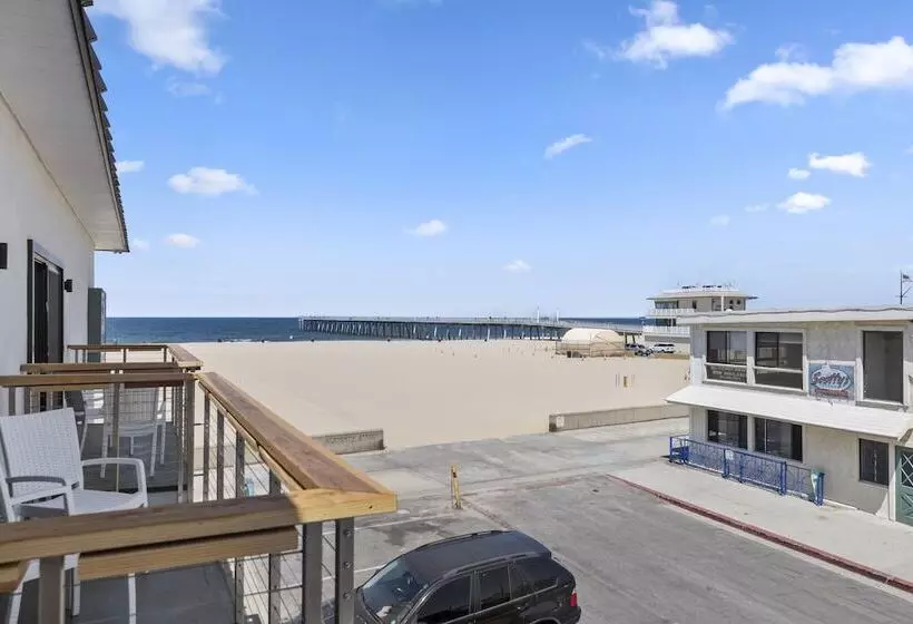 مُتل Sea Sprite Ocean Front