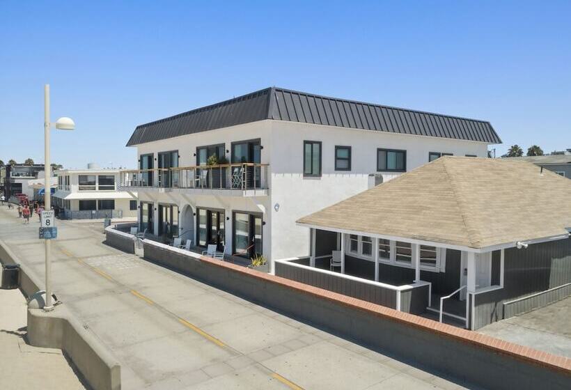 モーテル Sea Sprite Ocean Front