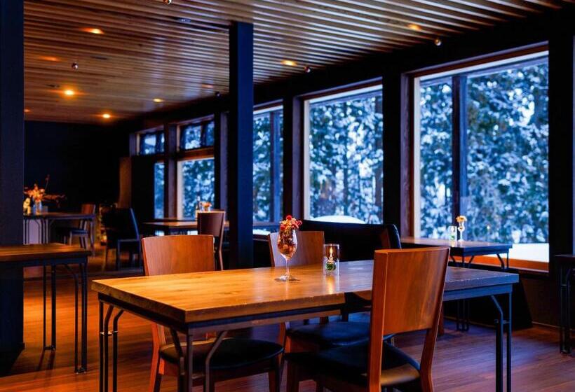 הוסטל Kamosu Mori